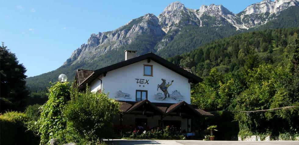 ヴァッターロ Botton D'Oro Delle Dolomiti Bed & Breakfast エクステリア 写真