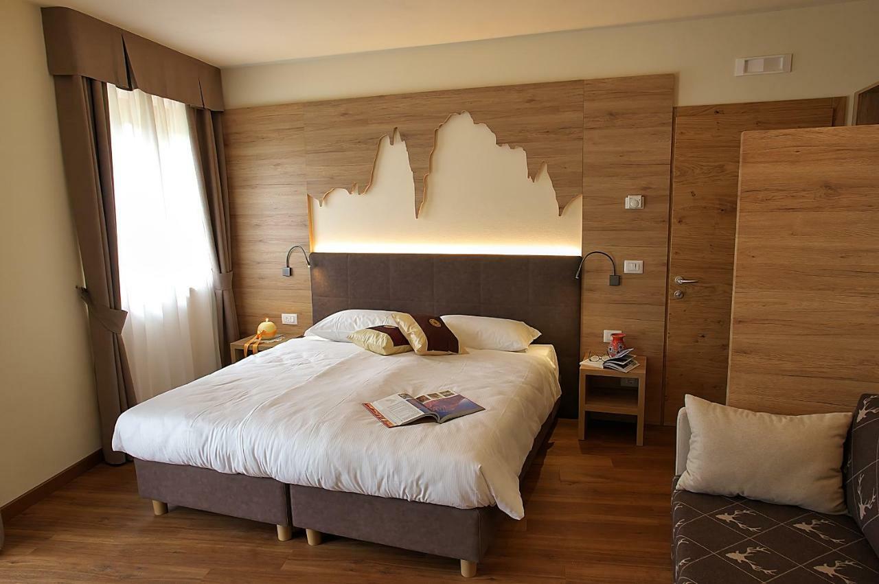 ヴァッターロ Botton D'Oro Delle Dolomiti Bed & Breakfast エクステリア 写真