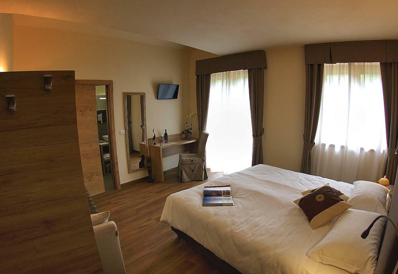 ヴァッターロ Botton D'Oro Delle Dolomiti Bed & Breakfast エクステリア 写真