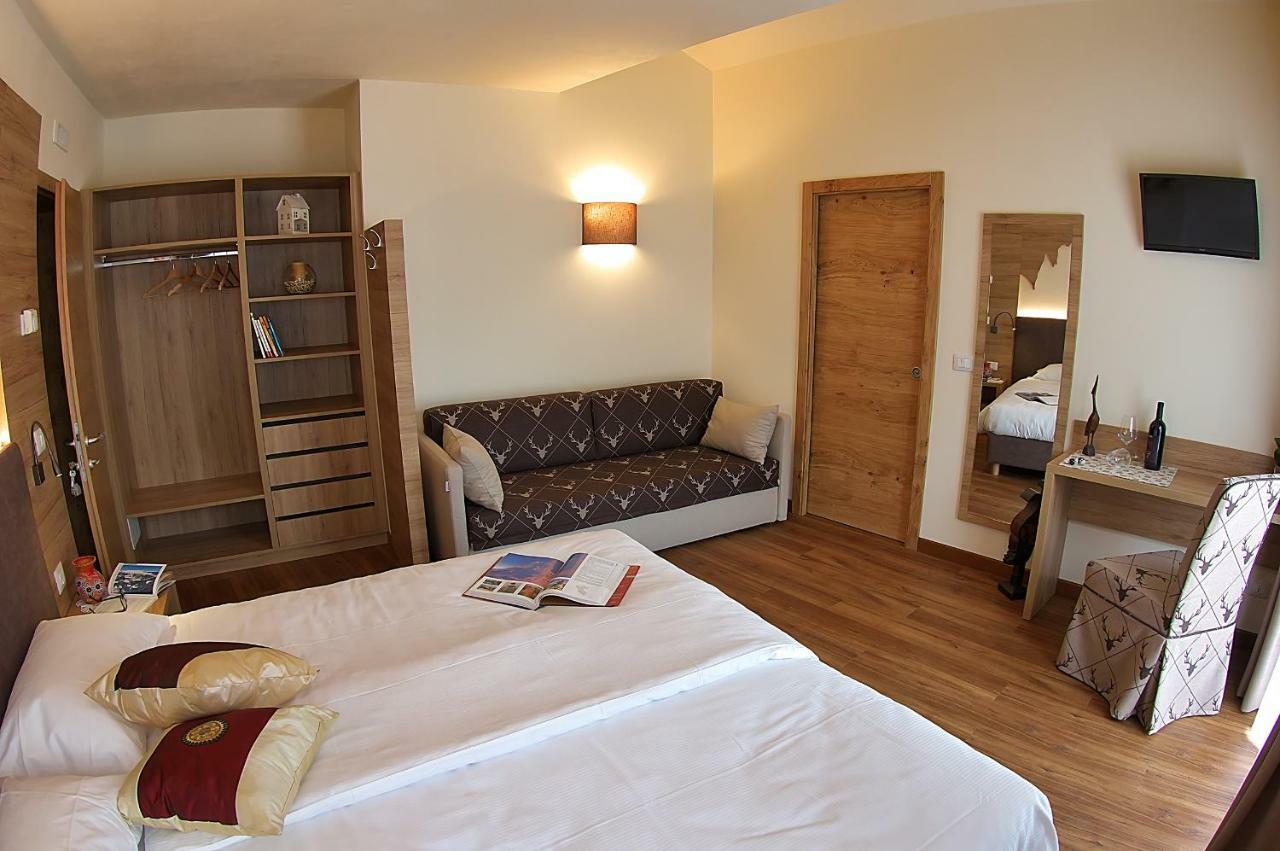 ヴァッターロ Botton D'Oro Delle Dolomiti Bed & Breakfast エクステリア 写真