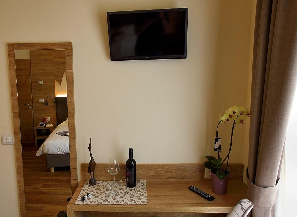 ヴァッターロ Botton D'Oro Delle Dolomiti Bed & Breakfast エクステリア 写真