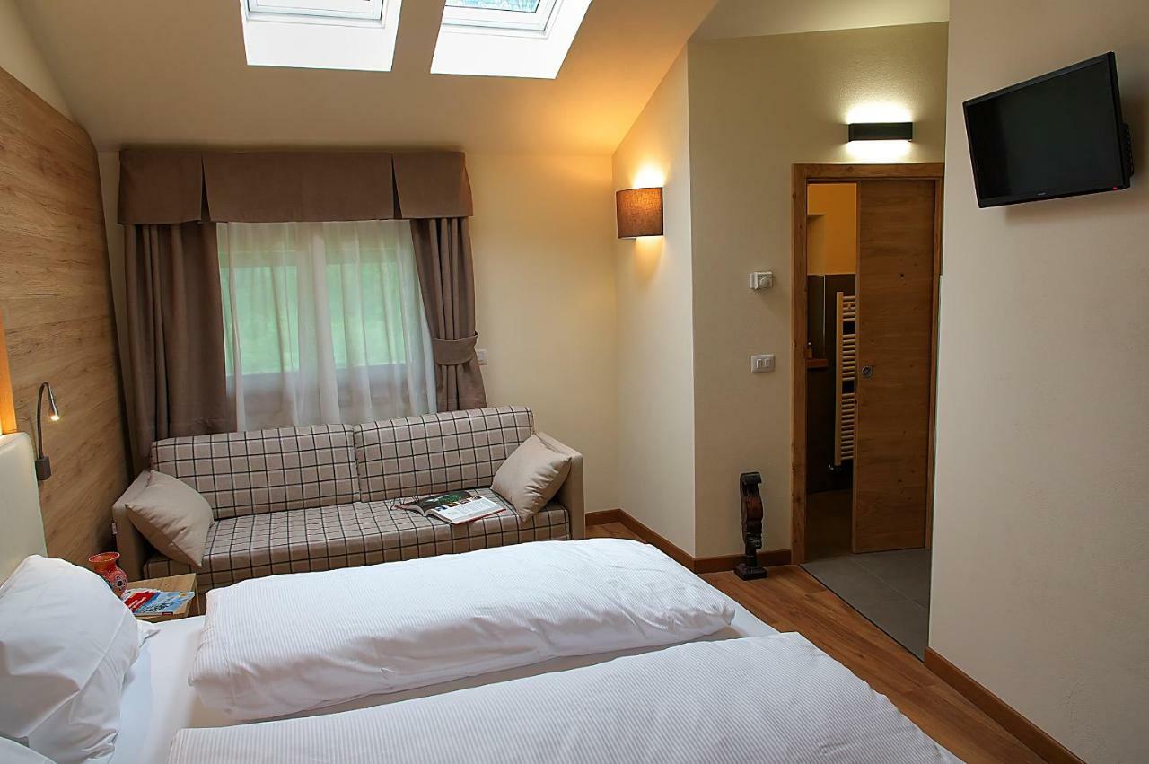 ヴァッターロ Botton D'Oro Delle Dolomiti Bed & Breakfast エクステリア 写真